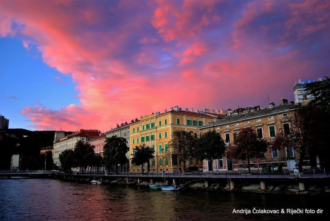 Adriatica Appartamento Fiume Esterno foto